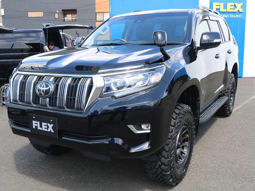 ＦＬＥＸグループは「すべての人に愛車を」をコンセプトに車種別に全国展開中！愛車と一緒に、ライフスタイルを充実させてもらいたいという思いで、ランクル仙台泉店では皆様のご要望になんでもお応えします♪