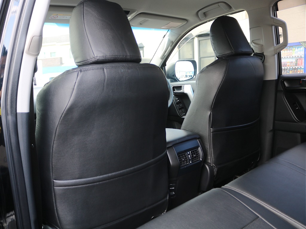 ＦＬＥＸグループは「すべての人に愛車を」をコンセプトに車種別に全国展開中！愛車と一緒に、ライフスタイルを充実させてもらいたいという思いで、ランクル仙台泉店では皆様のご要望になんでもお応えします♪