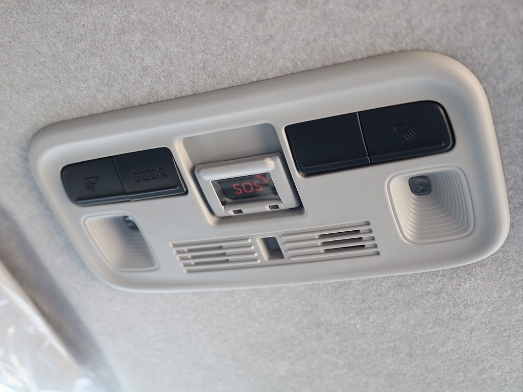 ＦＬＥＸグループは「すべての人に愛車を」をコンセプトに車種別に全国展開中！愛車と一緒に、ライフスタイルを充実させてもらいたいという思いで、ランクル仙台泉店では皆様のご要望になんでもお応えします♪