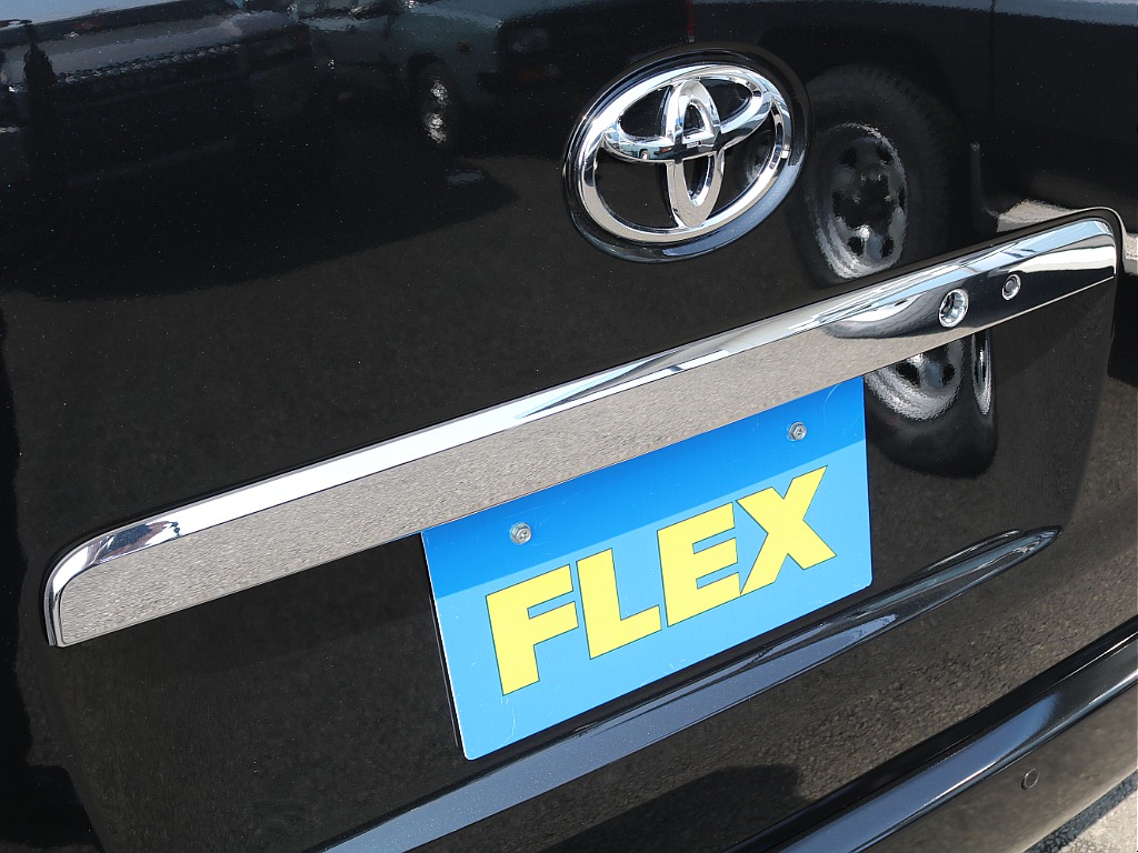 ＦＬＥＸグループは「すべての人に愛車を」をコンセプトに車種別に全国展開中！愛車と一緒に、ライフスタイルを充実させてもらいたいという思いで、ランクル仙台泉店では皆様のご要望になんでもお応えします♪