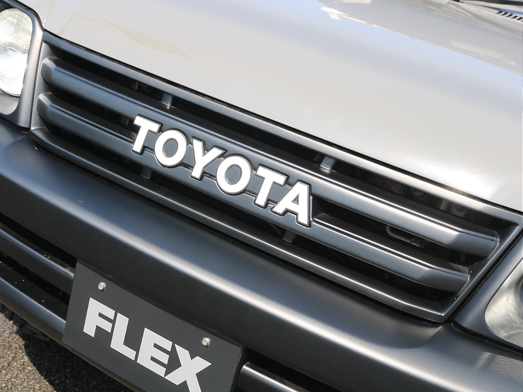 ＦＬＥＸグループは「すべての人に愛車を」をコンセプトに車種別に全国展開中！愛車と一緒に、ライフスタイルを充実させてもらいたいという思いで、ランクル仙台泉店では皆様のご要望になんでもお応えします♪