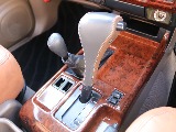 ＦＬＥＸグループは「すべての人に愛車を」をコンセプトに車種別に全国展開中！愛車と一緒に、ライフスタイルを充実させてもらいたいという思いで、ランクル仙台泉店では皆様のご要望になんでもお応えします♪
