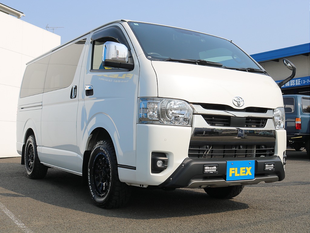 ＦＬＥＸグループは「すべての人に愛車を」をコンセプトに車種別に全国展開中！愛車と一緒に、ライフスタイルを充実させてもらいたいという思いで、ランクル仙台泉店では皆様のご要望になんでもお応えします♪