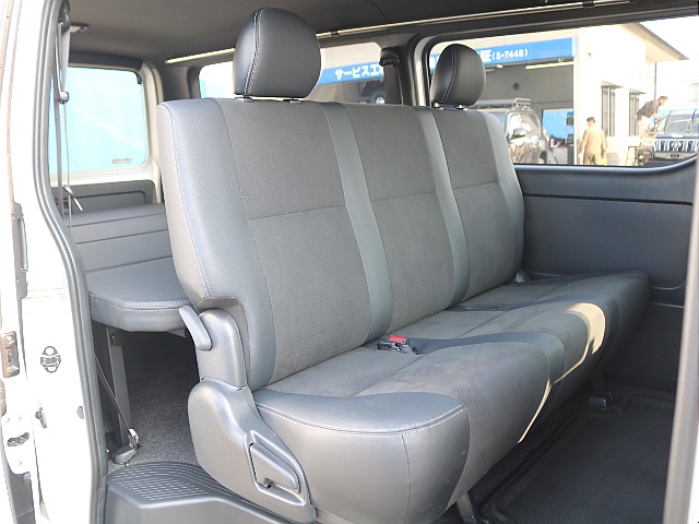 厳選仕入れによる、良質な１台を皆様にお届けいたします！可能な限りお車の使用履歴にこだわってます専門店！オフロード走行無し、点検整備記録簿の有無、前使用環境など！クオリティーを最重要してます！