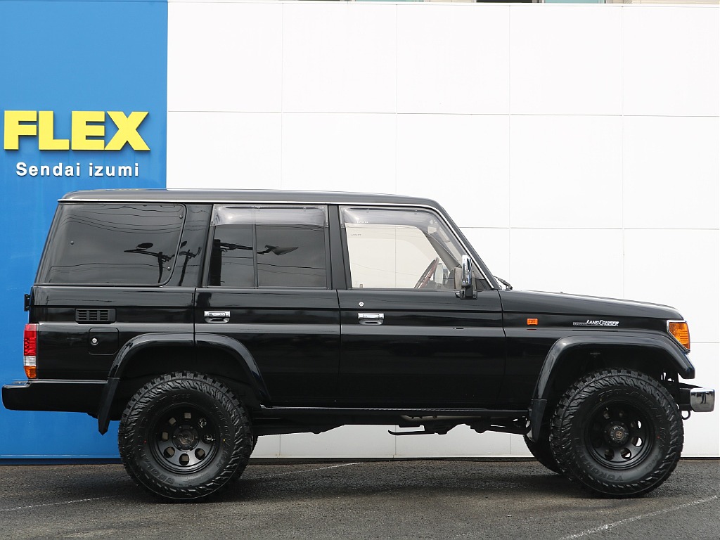 ＦＬＥＸグループは「すべての人に愛車を」をコンセプトに車種別に全国展開中！愛車と一緒に、ライフスタイルを充実させてもらいたいという思いで、ランクル仙台泉店では皆様のご要望になんでもお応えします♪