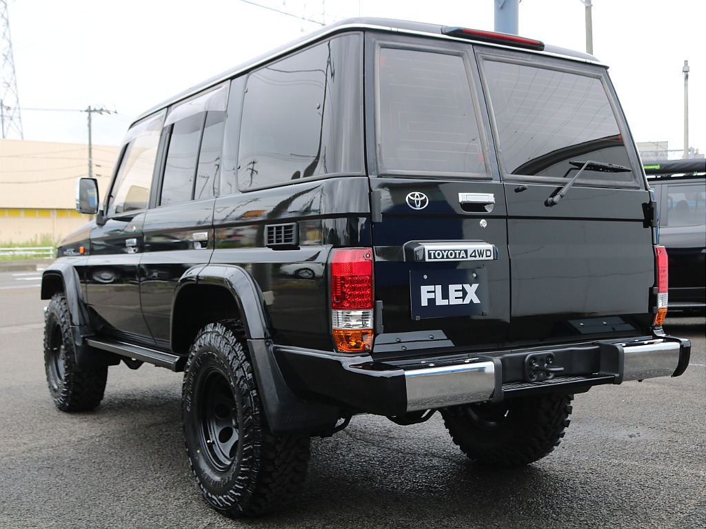 ＦＬＥＸグループは「すべての人に愛車を」をコンセプトに車種別に全国展開中！愛車と一緒に、ライフスタイルを充実させてもらいたいという思いで、ランクル仙台泉店では皆様のご要望になんでもお応えします♪