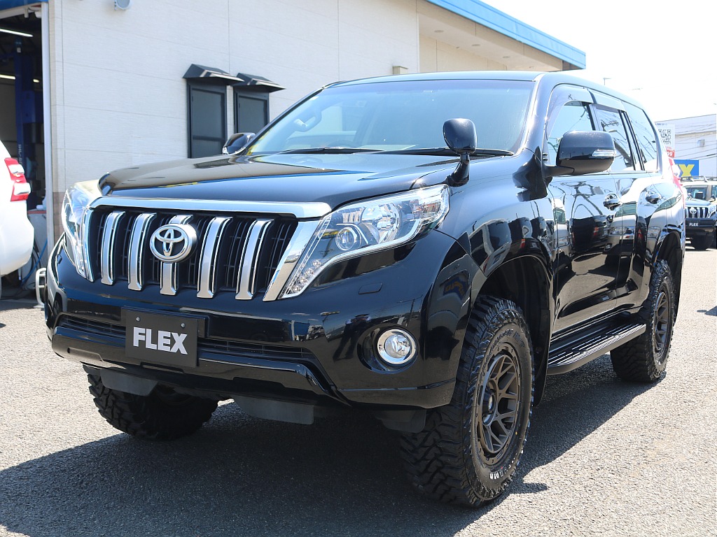 ＦＬＥＸグループは「すべての人に愛車を」をコンセプトに車種別に全国展開中！愛車と一緒に、ライフスタイルを充実させてもらいたいという思いで、ランクル仙台泉店では皆様のご要望になんでもお応えします♪