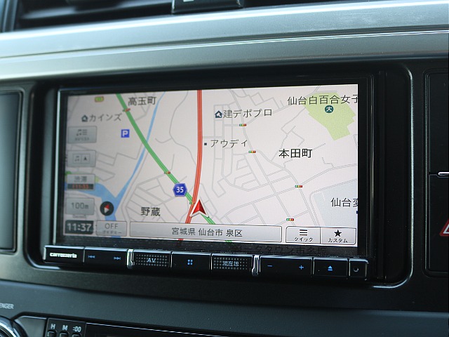 ナビはカロッツェリア7インチナビを装着済み♪TV視聴やバックモニターももちろん使えます♪