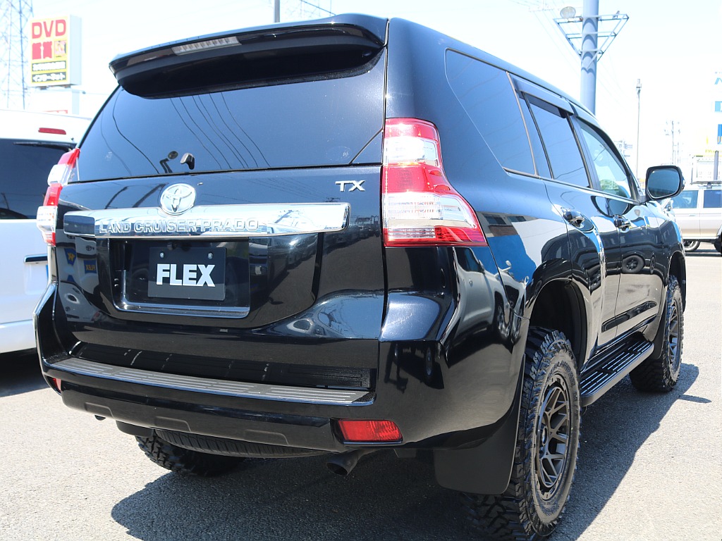 ＦＬＥＸグループは「すべての人に愛車を」をコンセプトに車種別に全国展開中！愛車と一緒に、ライフスタイルを充実させてもらいたいという思いで、ランクル仙台泉店では皆様のご要望になんでもお応えします♪