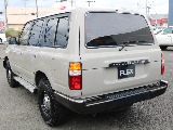 ＦＬＥＸグループは「すべての人に愛車を」をコンセプトに車種別に全国展開中！愛車と一緒に、ライフスタイルを充実させてもらいたいという思いで、ランクル仙台泉店では皆様のご要望になんでもお応えします♪