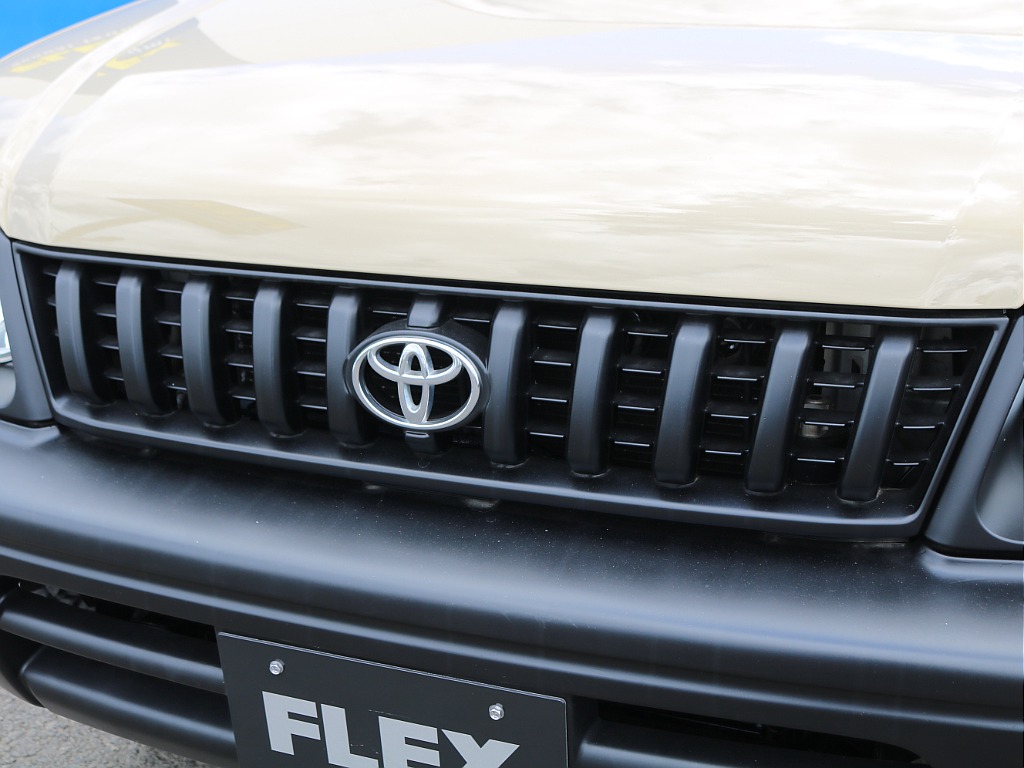 ＦＬＥＸグループは「すべての人に愛車を」をコンセプトに車種別に全国展開中！愛車と一緒に、ライフスタイルを充実させてもらいたいという思いで、ランクル仙台泉店では皆様のご要望になんでもお応えします♪