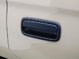 ＦＬＥＸグループは「すべての人に愛車を」をコンセプトに車種別に全国展開中！愛車と一緒に、ライフスタイルを充実させてもらいたいという思いで、ランクル仙台泉店では皆様のご要望になんでもお応えします♪