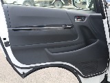 ＦＬＥＸグループは「すべての人に愛車を」をコンセプトに車種別に全国展開中！愛車と一緒に、ライフスタイルを充実させてもらいたいという思いで、ランクル仙台泉店では皆様のご要望になんでもお応えします♪