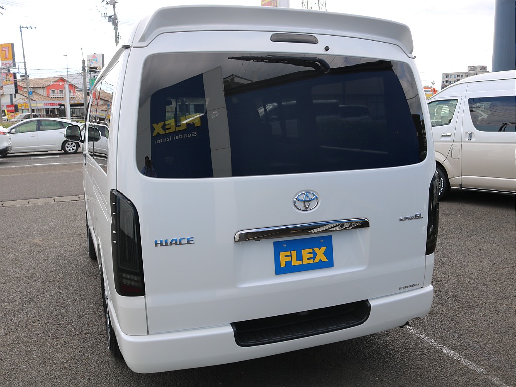 ＦＬＥＸグループは「すべての人に愛車を」をコンセプトに車種別に全国展開中！愛車と一緒に、ライフスタイルを充実させてもらいたいという思いで、ランクル仙台泉店では皆様のご要望になんでもお応えします♪