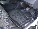 ＦＬＥＸグループは「すべての人に愛車を」をコンセプトに車種別に全国展開中！愛車と一緒に、ライフスタイルを充実させてもらいたいという思いで、ランクル仙台泉店では皆様のご要望になんでもお応えします♪