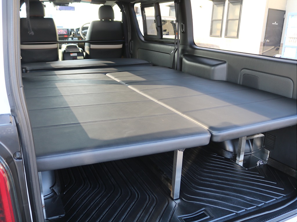 ＦＬＥＸグループは「すべての人に愛車を」をコンセプトに車種別に全国展開中！愛車と一緒に、ライフスタイルを充実させてもらいたいという思いで、ランクル仙台泉店では皆様のご要望になんでもお応えします♪