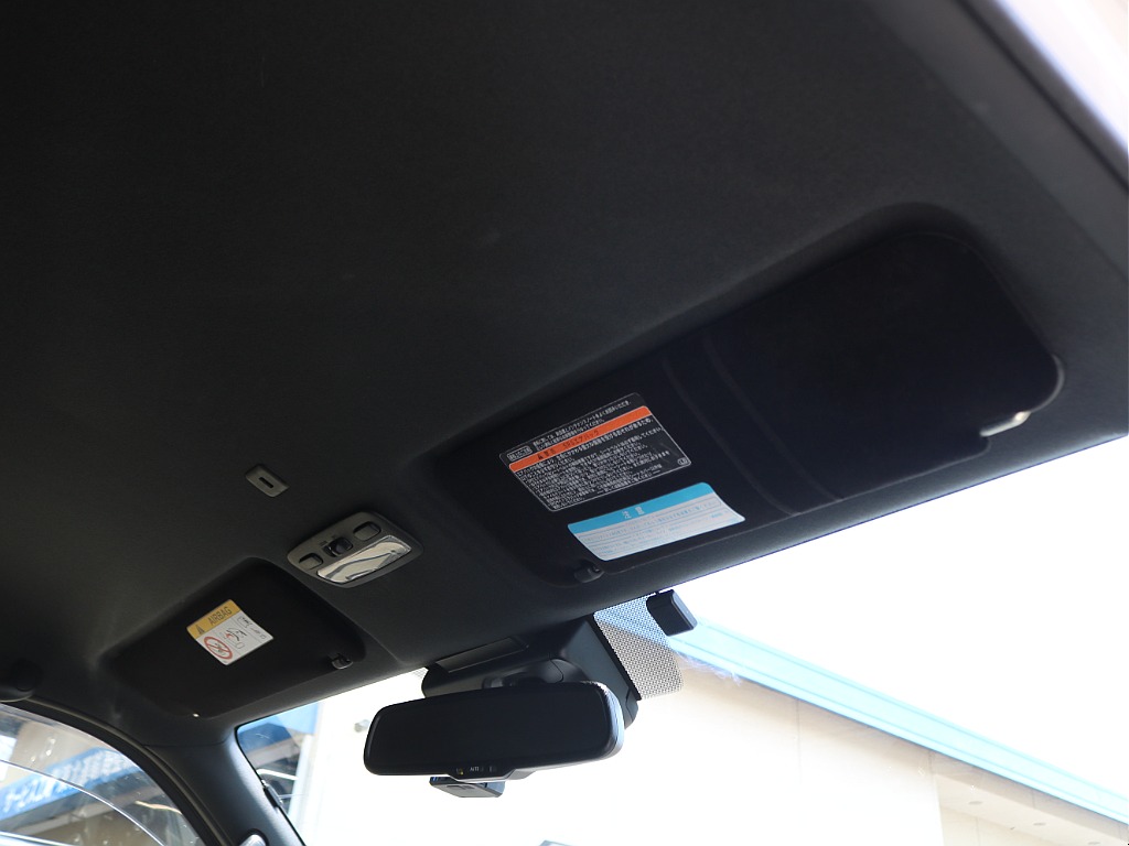 ＦＬＥＸグループは「すべての人に愛車を」をコンセプトに車種別に全国展開中！愛車と一緒に、ライフスタイルを充実させてもらいたいという思いで、ランクル仙台泉店では皆様のご要望になんでもお応えします♪
