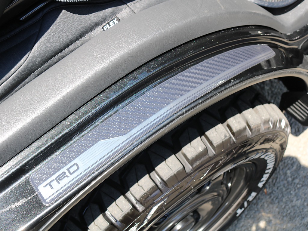 ＦＬＥＸグループは「すべての人に愛車を」をコンセプトに車種別に全国展開中！愛車と一緒に、ライフスタイルを充実させてもらいたいという思いで、ランクル仙台泉店では皆様のご要望になんでもお応えします♪