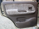ＦＬＥＸグループは「すべての人に愛車を」をコンセプトに車種別に全国展開中！愛車と一緒に、ライフスタイルを充実させてもらいたいという思いで、ランクル仙台泉店では皆様のご要望になんでもお応えします♪