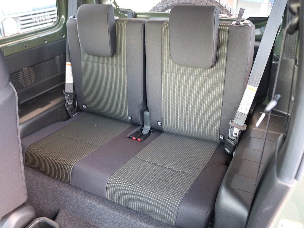 自社認証整備工場完備ですので納車後のカスタム、車検、修理、日々のメンテナンス、など全力でサポートいたします！なんでもお気軽にご相談ください！他店で購入した、お持ち込み車両でも大歓迎ですよ♪