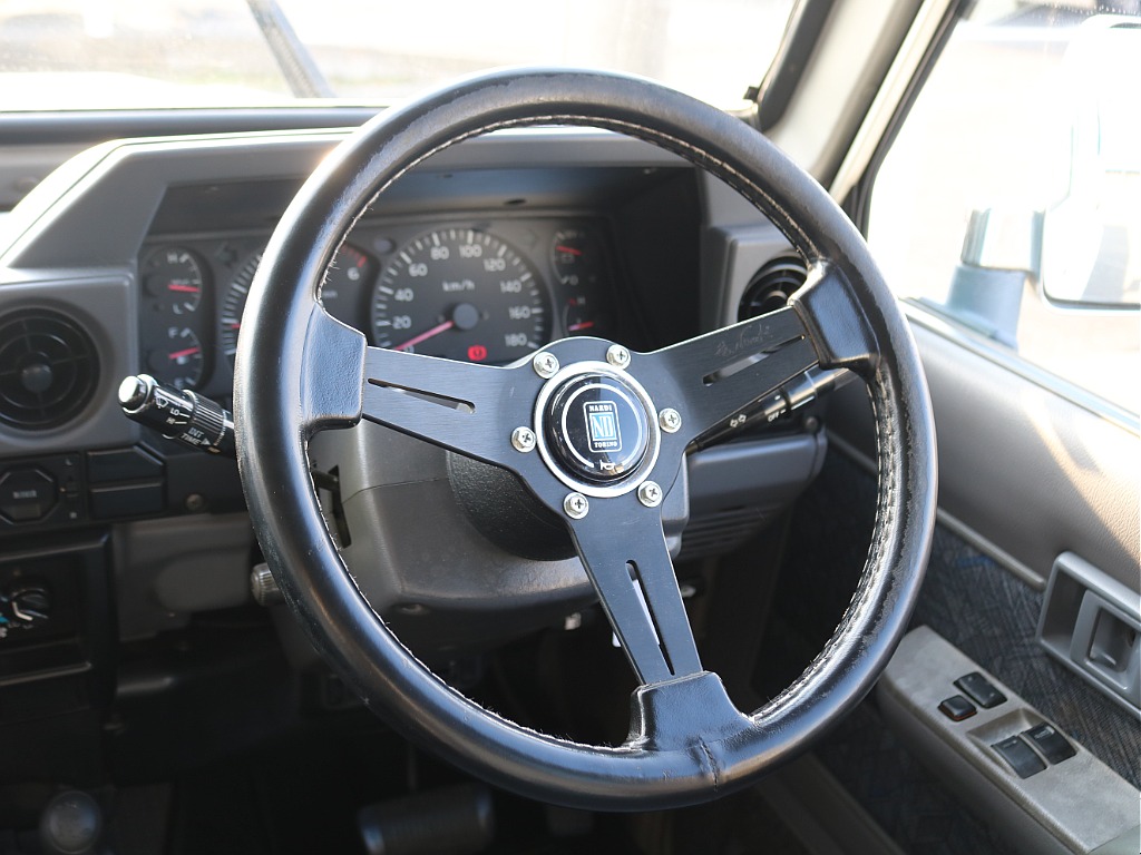 2000 Toyota Land Cruiser 70 