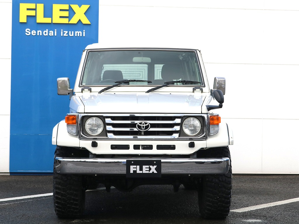 2000 Toyota Land Cruiser 70 