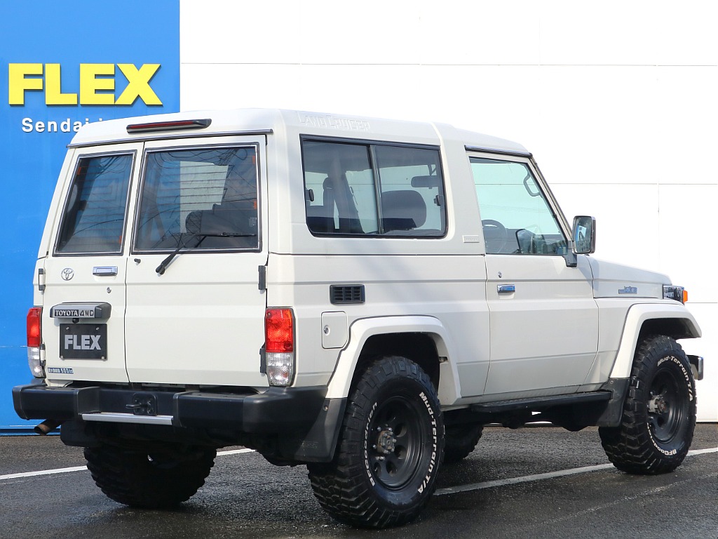 2000 Toyota Land Cruiser 70 