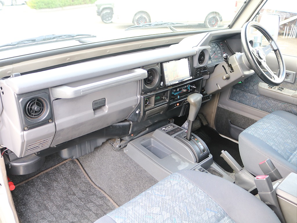 2000 Toyota Land Cruiser 70 