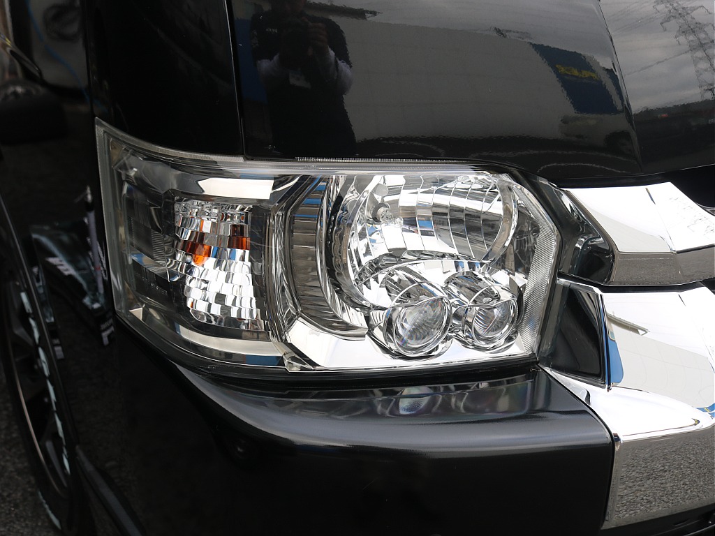 ＦＬＥＸグループは「すべての人に愛車を」をコンセプトに車種別に全国展開中！愛車と一緒に、ライフスタイルを充実させてもらいたいという思いで、ランクル仙台泉店では皆様のご要望になんでもお応えします♪