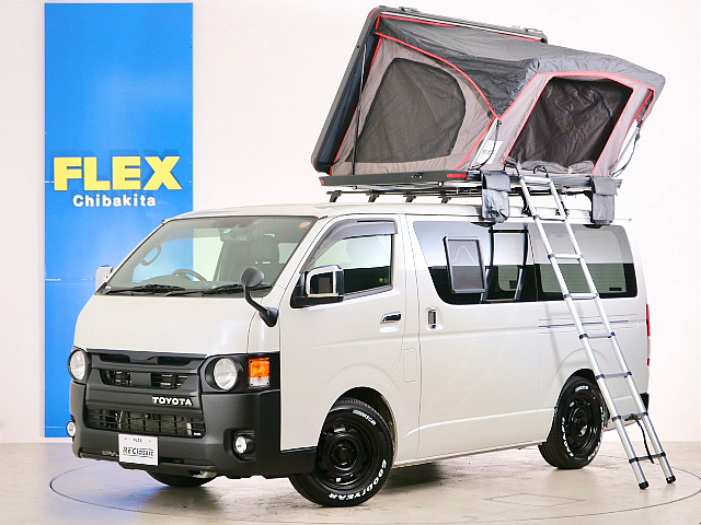 Ｒ３年　買取直販　１．４万ｋｍ　ハイエースバン　Ｓ－ＧＬ　ＤＰⅡ　ガソリン２ＷＤ　床張りカスタムＰＫＧ！