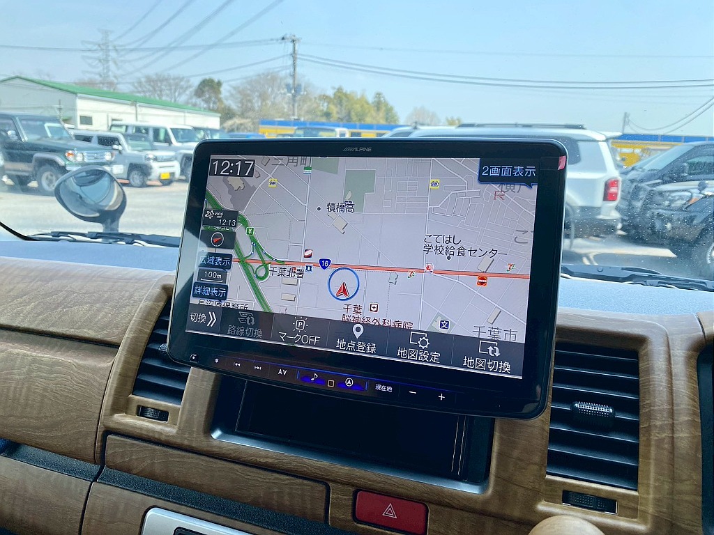 常時７０台以上のハイエース在庫数、フレックス株式会社ハイエース千葉北店！