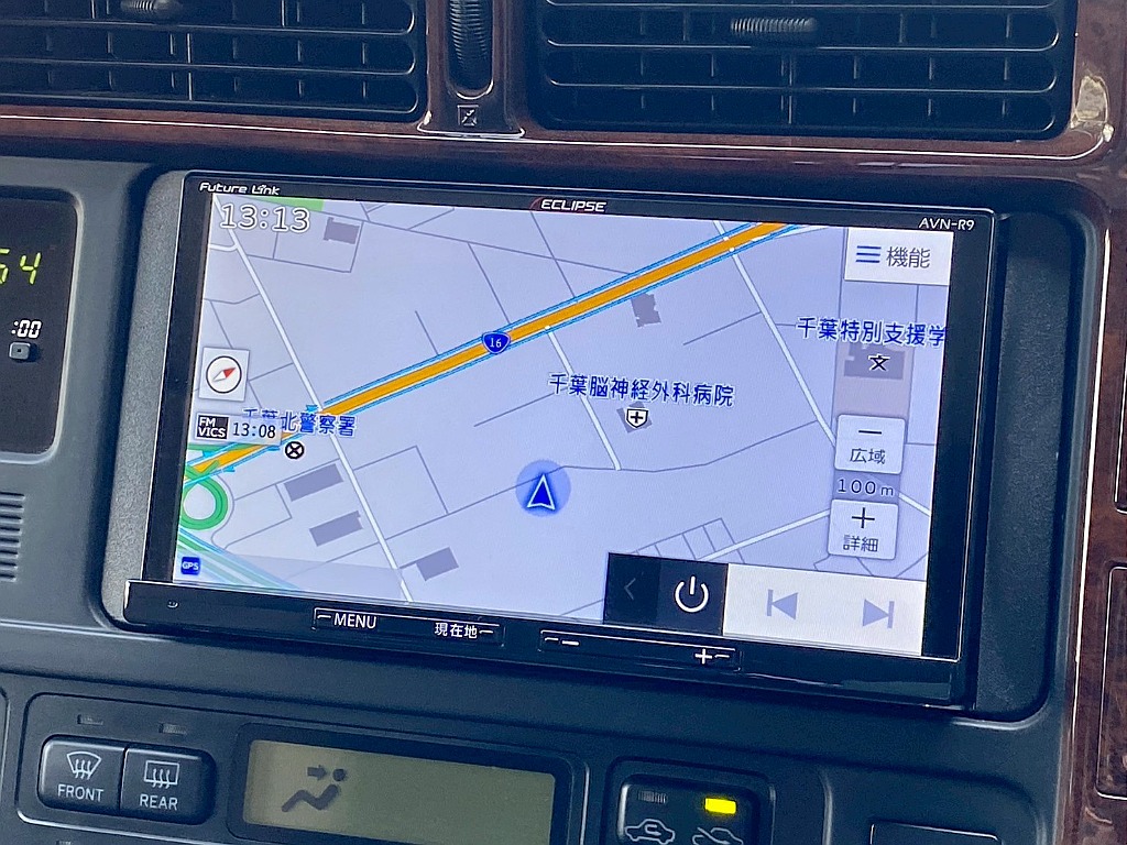 常時７０台以上のハイエース在庫数、フレックス株式会社ハイエース千葉北店！