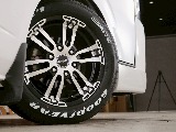 常時７０台以上のハイエース在庫数、フレックス株式会社ハイエース千葉北店！