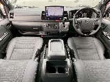 常時７０台以上のハイエース在庫数、フレックス株式会社ハイエース千葉北店！