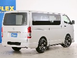 常時７０台以上のハイエース在庫数、フレックス株式会社ハイエース千葉北店！