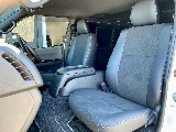常時７０台以上のハイエース在庫数、フレックス株式会社ハイエース千葉北店！