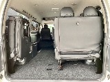 常時７０台以上のハイエース在庫数、フレックス株式会社ハイエース千葉北店！