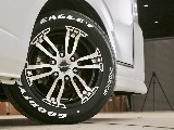 常時７０台以上のハイエース在庫数、フレックス株式会社ハイエース千葉北店！
