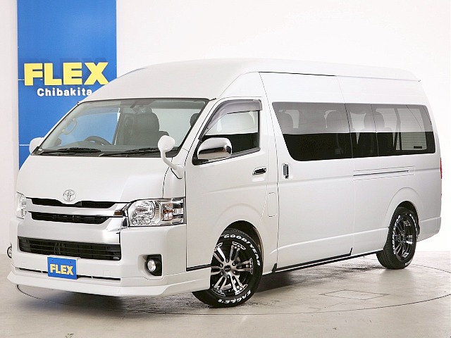 常時７０台以上のハイエース在庫数、フレックス株式会社ハイエース千葉北店！
