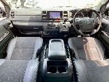 常時７０台以上のハイエース在庫数、フレックス株式会社ハイエース千葉北店！