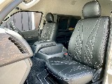 常時７０台以上のハイエース在庫数、フレックス株式会社ハイエース千葉北店！