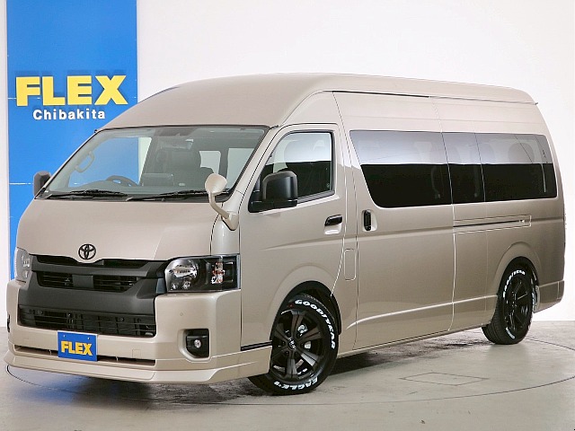 常時７０台以上のハイエース在庫数、フレックス株式会社ハイエース千葉北店！