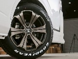 常時７０台以上のハイエース在庫数、フレックス株式会社ハイエース千葉北店！
