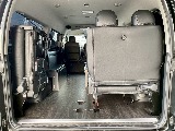 常時７０台以上のハイエース在庫数、フレックス株式会社ハイエース千葉北店！