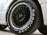 常時７０台以上のハイエース在庫数、フレックス株式会社ハイエース千葉北店！