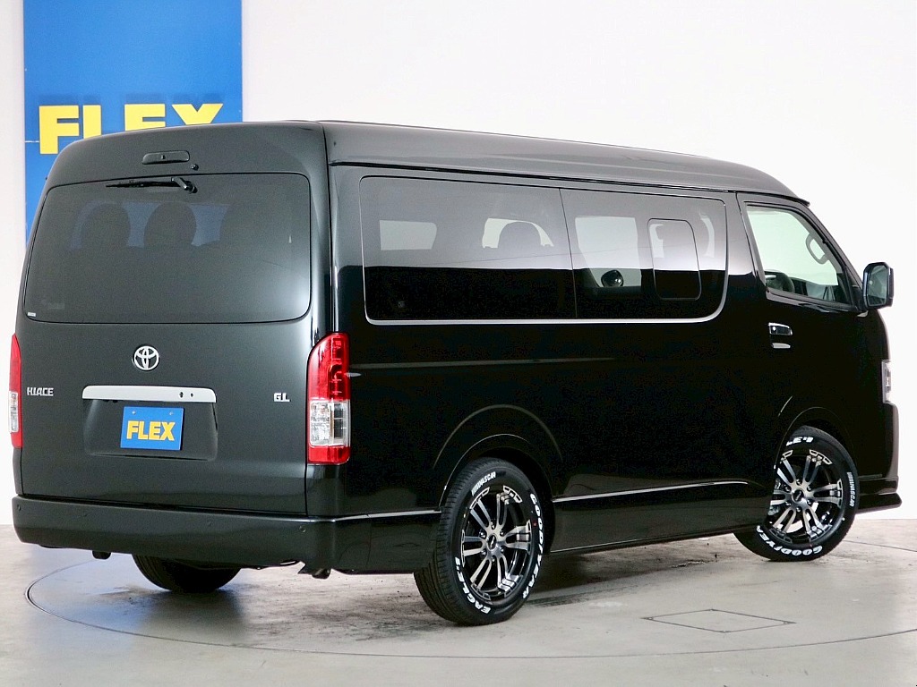 トヨタ ハイエース(5枚目)