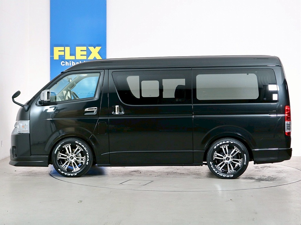 トヨタ ハイエース(6枚目)