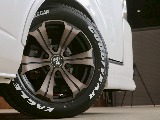 常時７０台以上のハイエース在庫数、フレックス株式会社ハイエース千葉北店！