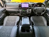 常時７０台以上のハイエース在庫数、フレックス株式会社ハイエース千葉北店！