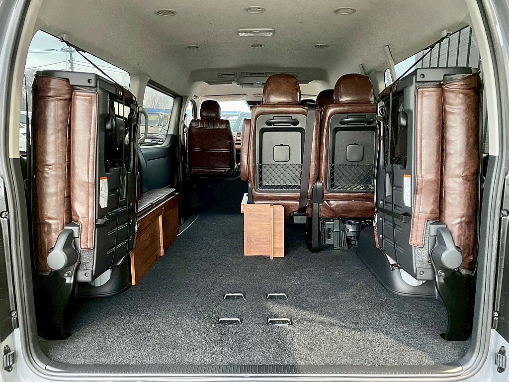 トヨタ ハイエース(28枚目)